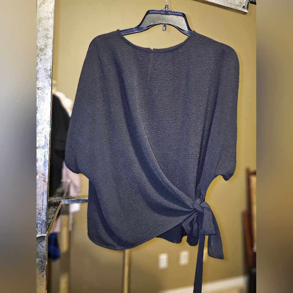 SHEIN Black Asymmetrical Tie Front Blouse